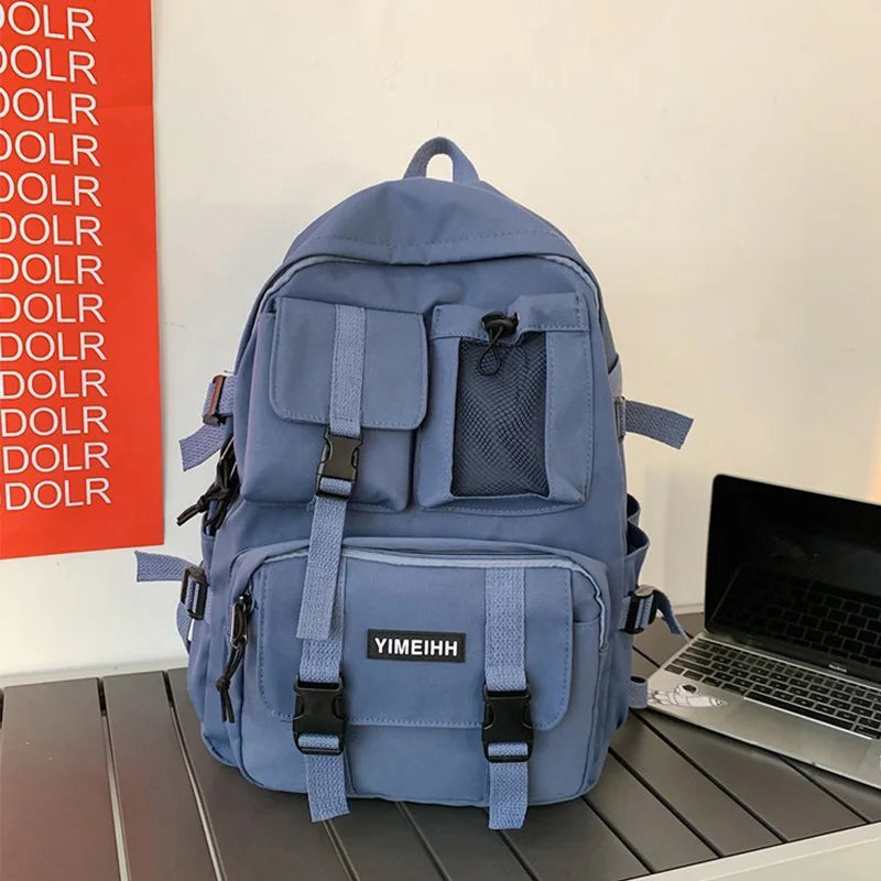 Zaino in Tela Unisex - Stile e Funzionalità 🎒✨