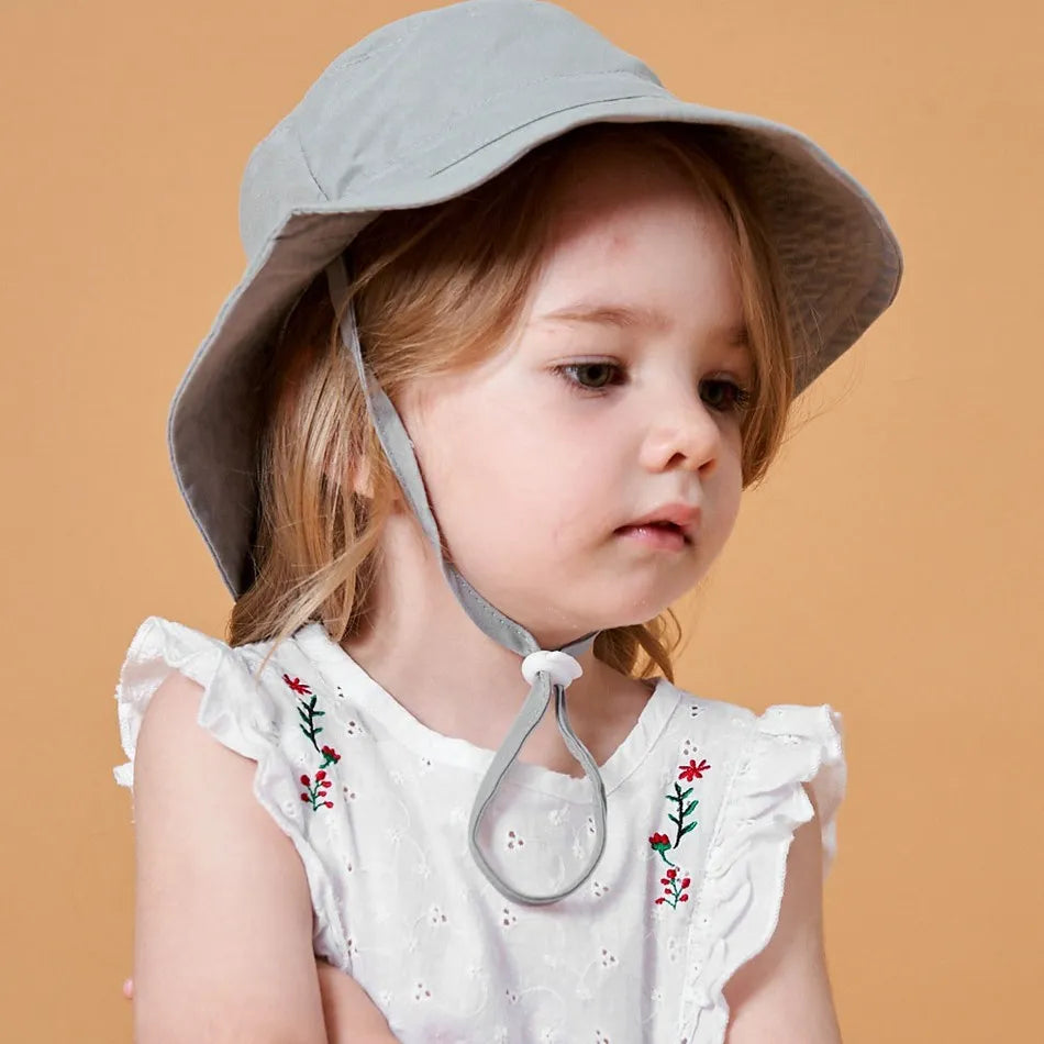 Cappellino Estivo per Bambini - Panama per Sole e Spiaggia 🧢🌞