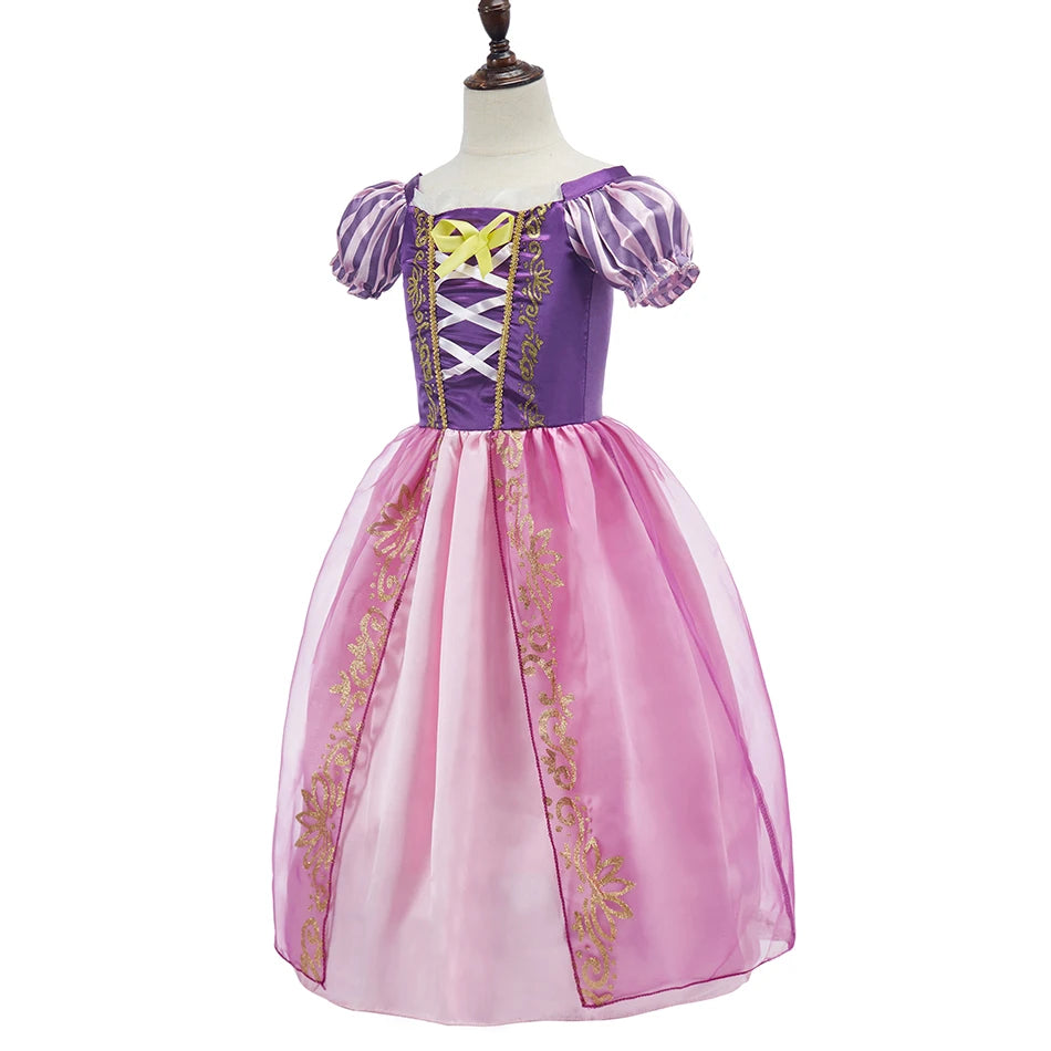Abito da principessa ispirato ai personaggi di Rapunzel, Cenerentola e Belle