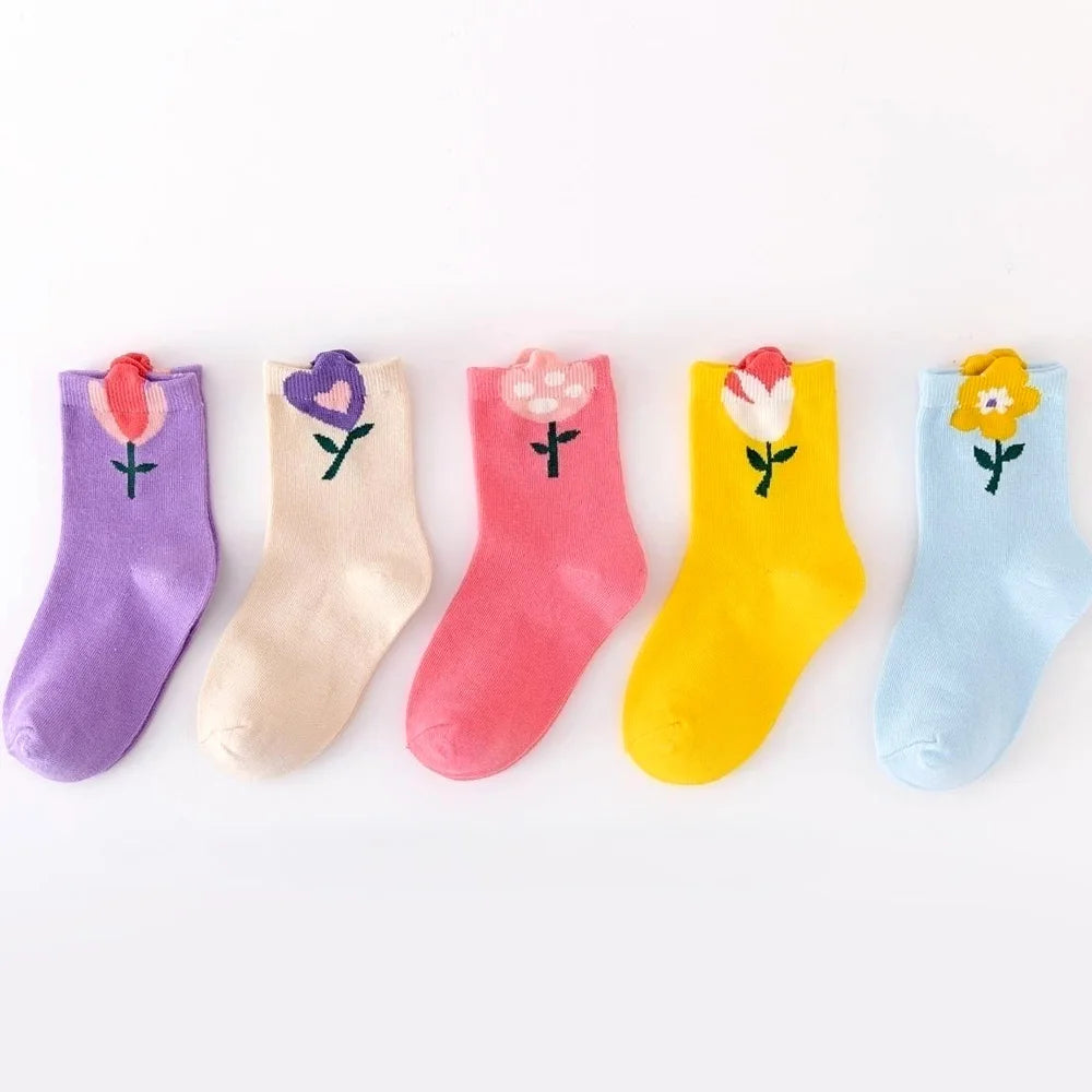 🧦🌸 Set 5 Paia di Calzini Bambina – Fiori, Colori e Tanta Comodità! 🌈✨