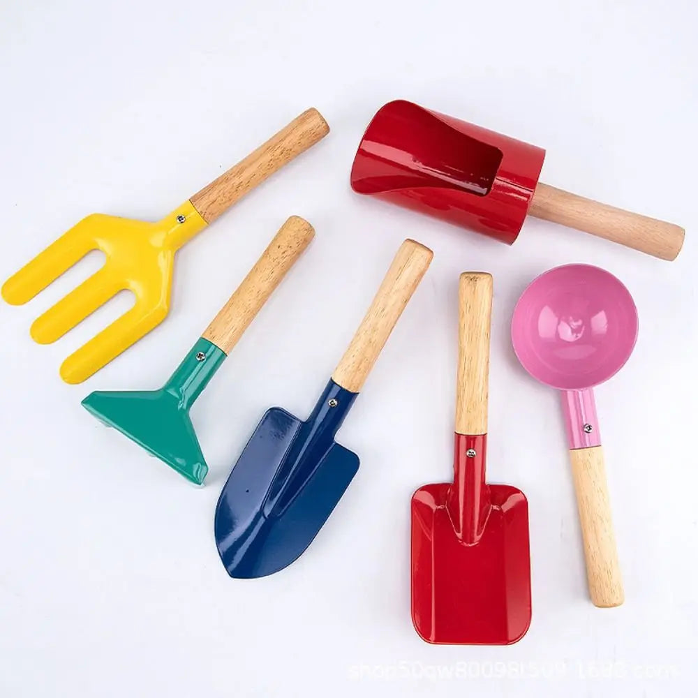 Set di Attrezzi da Giardinaggio per Bambini - Mini Vanga Colorata con Manico in Legno 🌻👩‍🌾