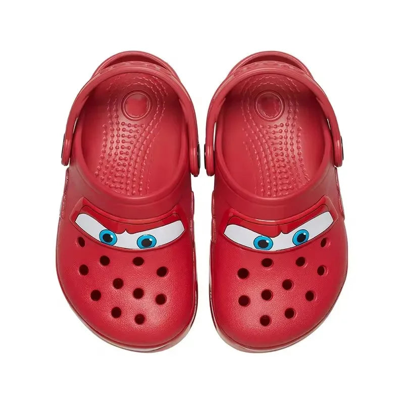 🚗 Ciabattine Sandali Impermeabili Cars – Con Luci LED di Saetta McQueen! ⚡👟