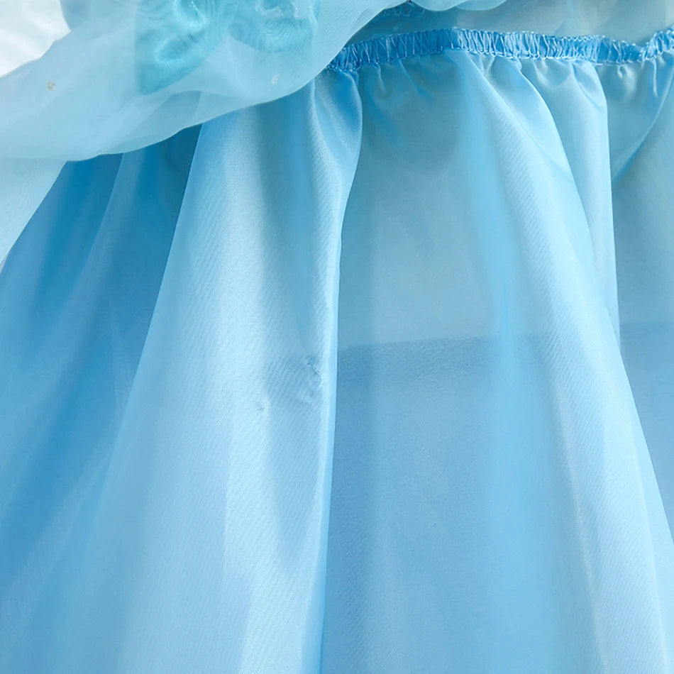 Abito da principessa ispirato ai personaggi di Rapunzel, Cenerentola e Belle